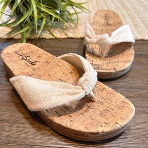 LifeStride Velocity 2.0 Women's‎ Beige Knot Fabric Thong Sandals - Size 9W